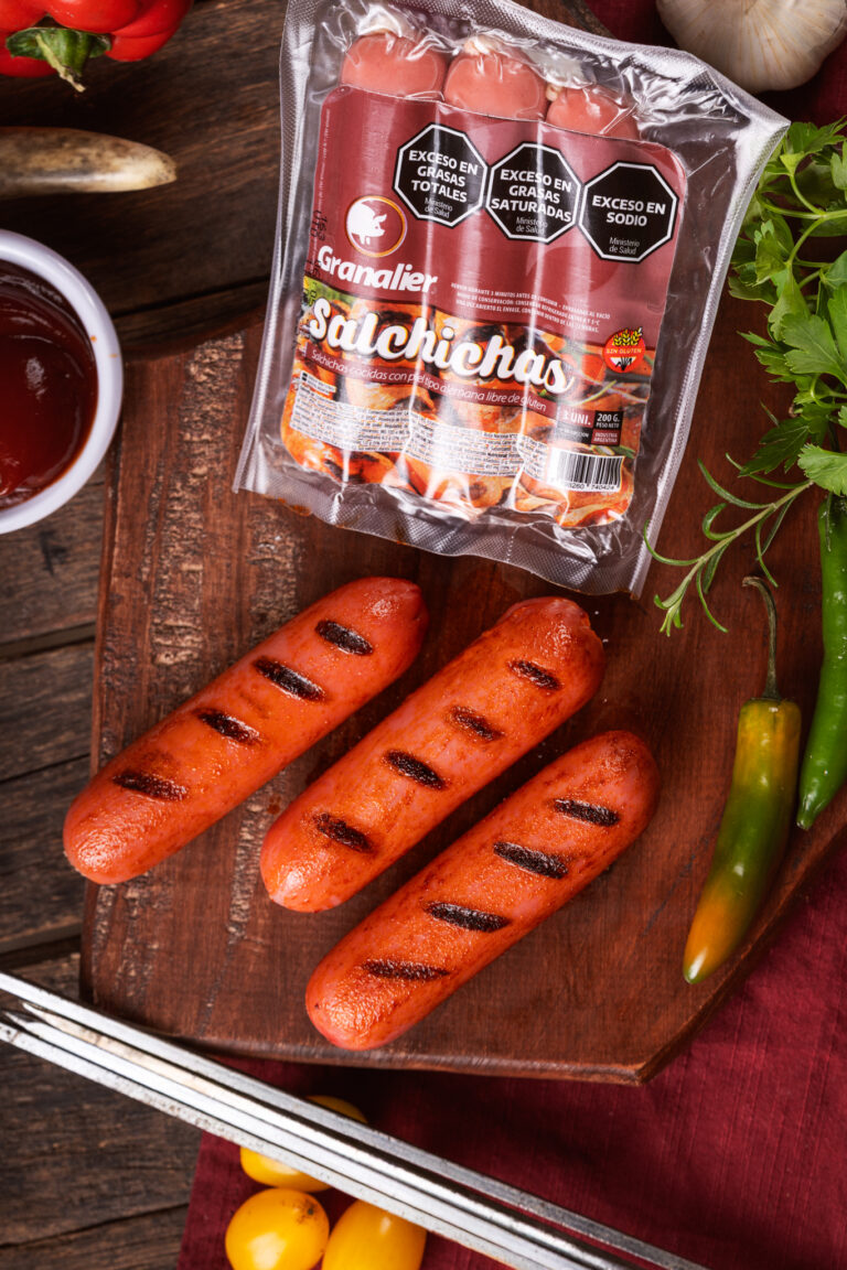 Salchicha cocida con piel tipo alemana libre de gluten