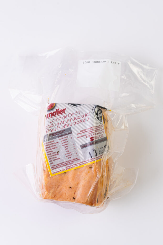 Lomo de cerdo cocido y ahumado a las finas hierbas trozado